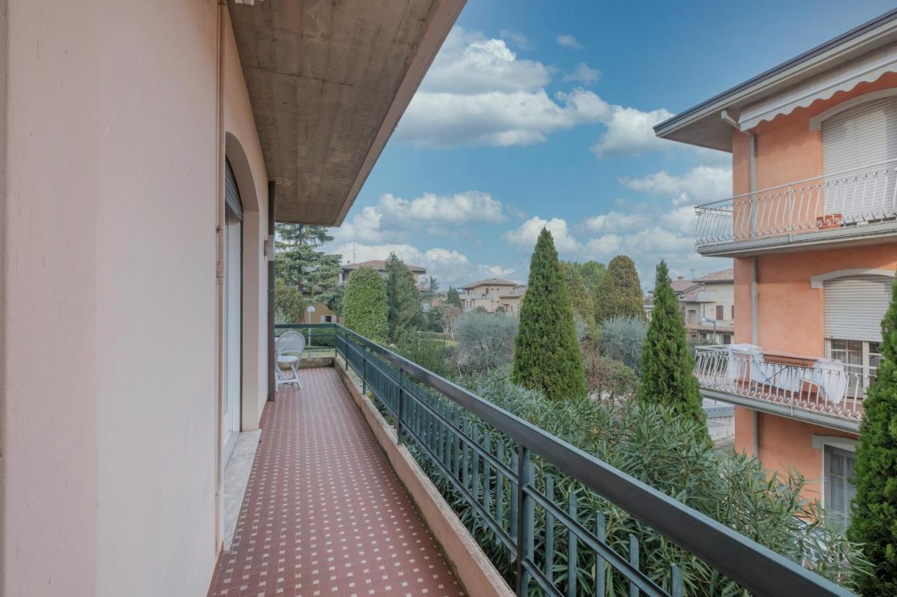Aura Home Sirmione - 2 Bedrooms Apartment Εξωτερικό φωτογραφία