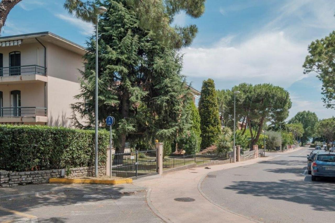 Aura Home Sirmione - 2 Bedrooms Apartment Εξωτερικό φωτογραφία