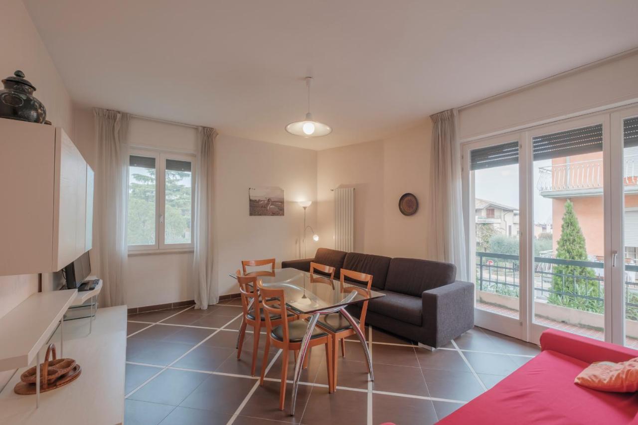 Aura Home Sirmione - 2 Bedrooms Apartment Εξωτερικό φωτογραφία